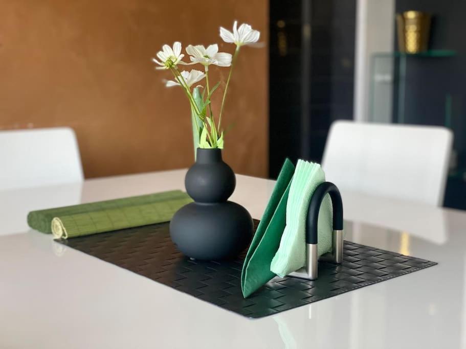 Lovely 1-Bedroom Apartament With Free Parking София Экстерьер фото
