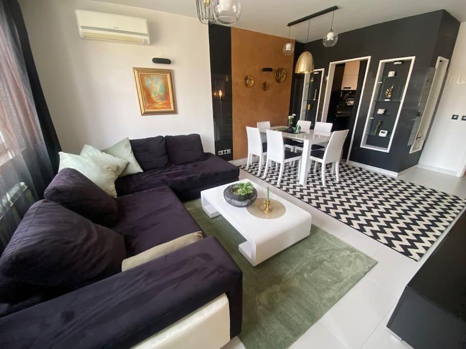Lovely 1-Bedroom Apartament With Free Parking София Экстерьер фото