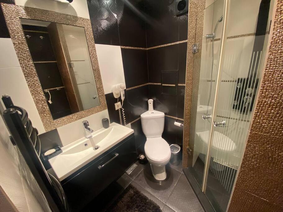 Lovely 1-Bedroom Apartament With Free Parking София Экстерьер фото