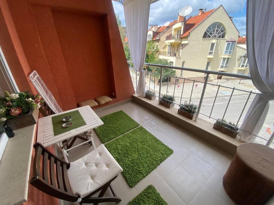 Lovely 1-Bedroom Apartament With Free Parking София Экстерьер фото