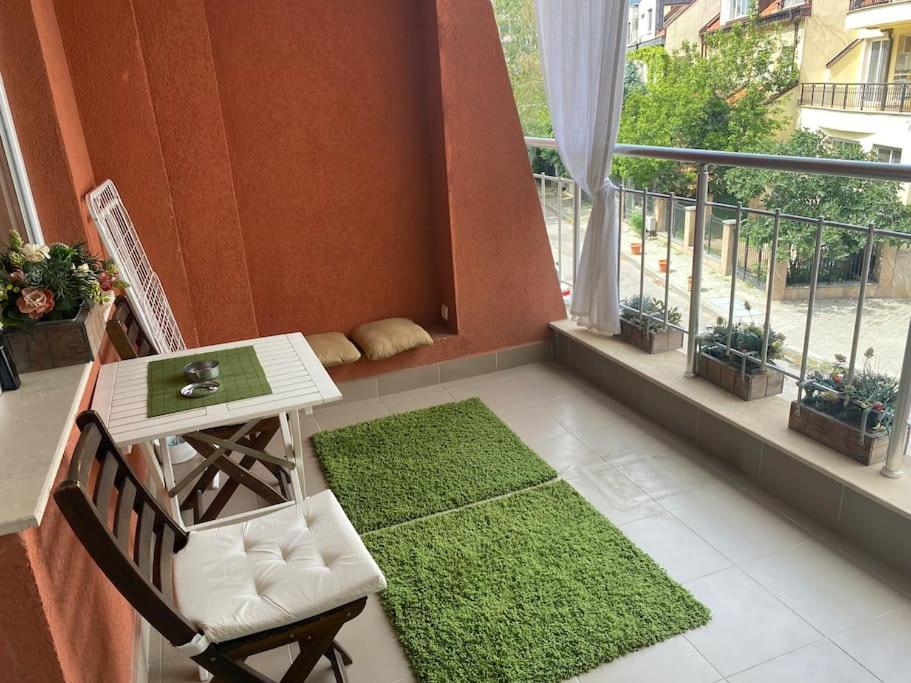 Lovely 1-Bedroom Apartament With Free Parking София Экстерьер фото